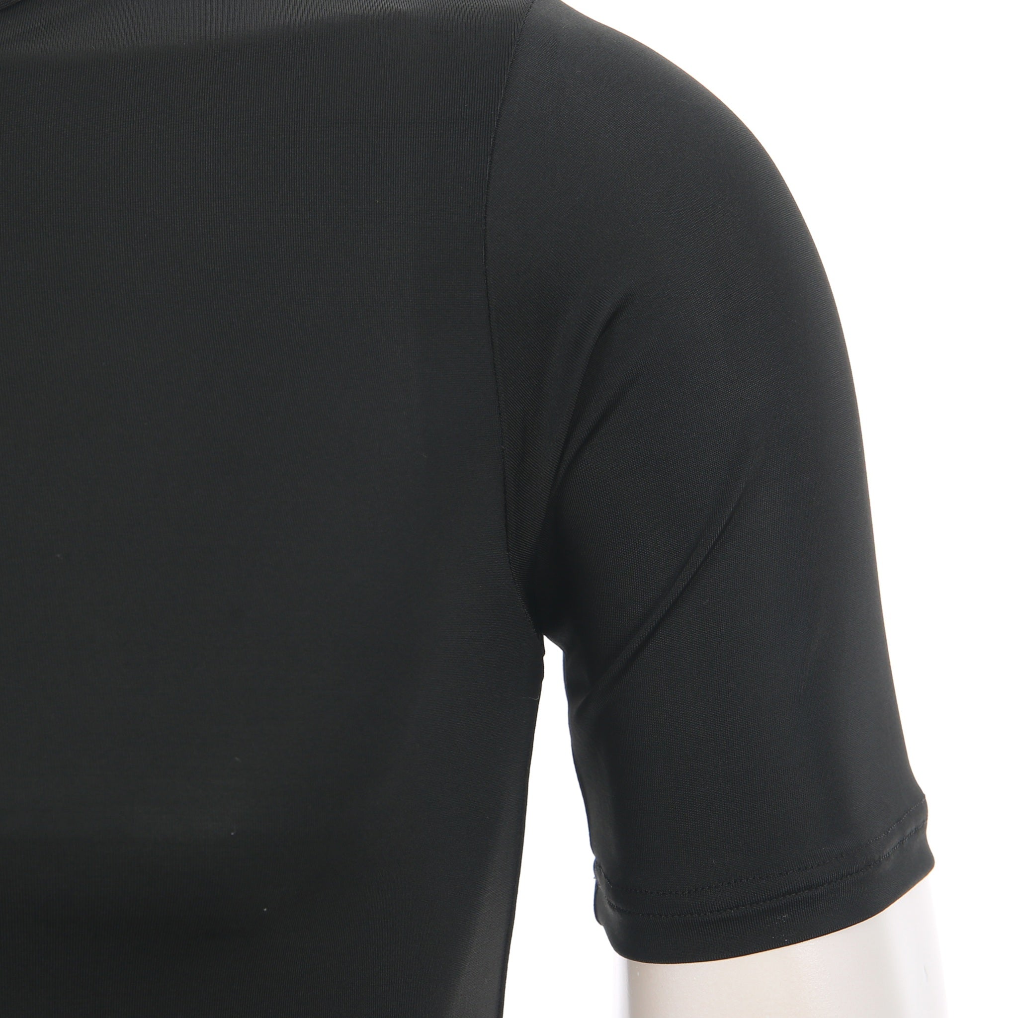Desporte black sweat wicking base layer t-shirt ergonomic seams