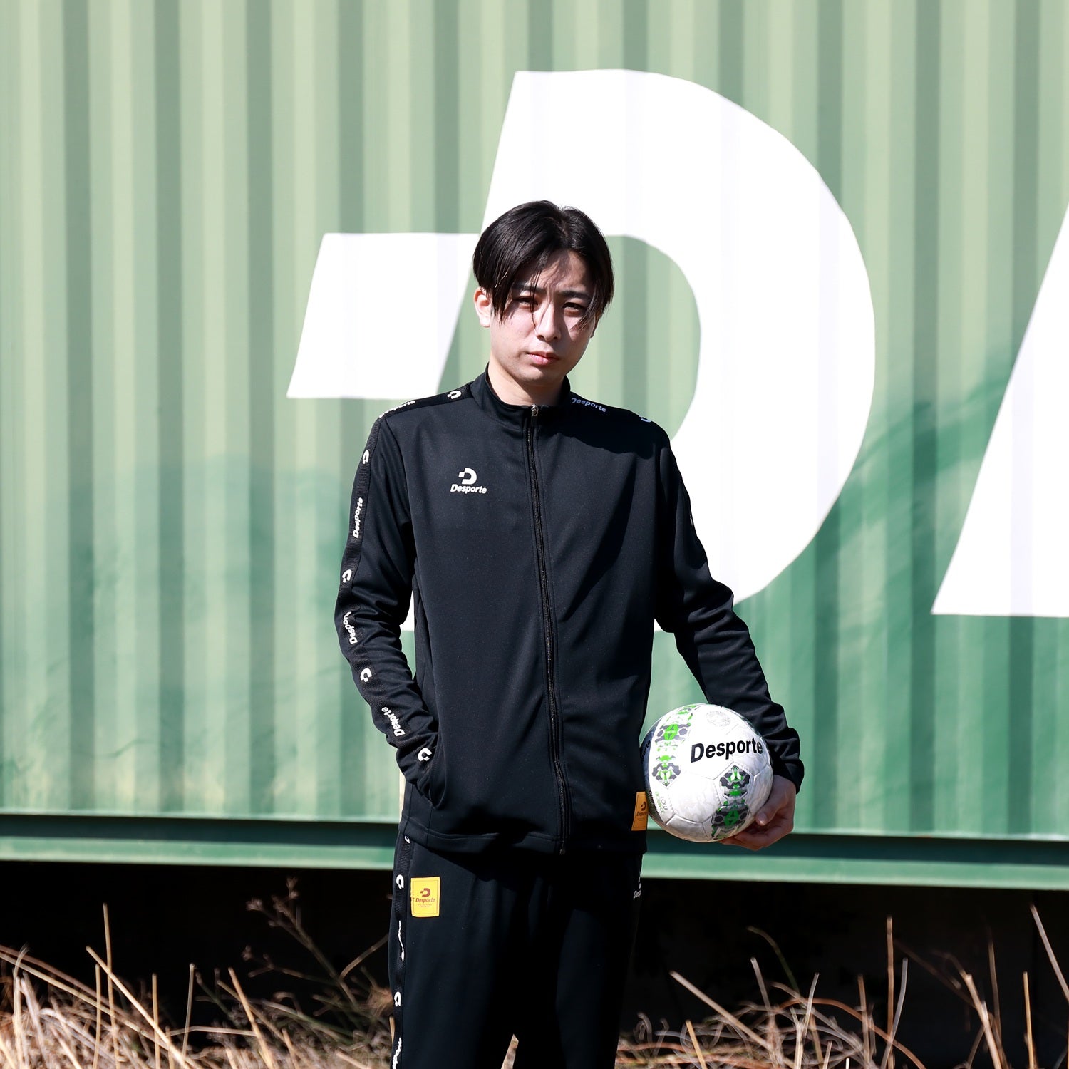 Desporte black tracksuit 2026