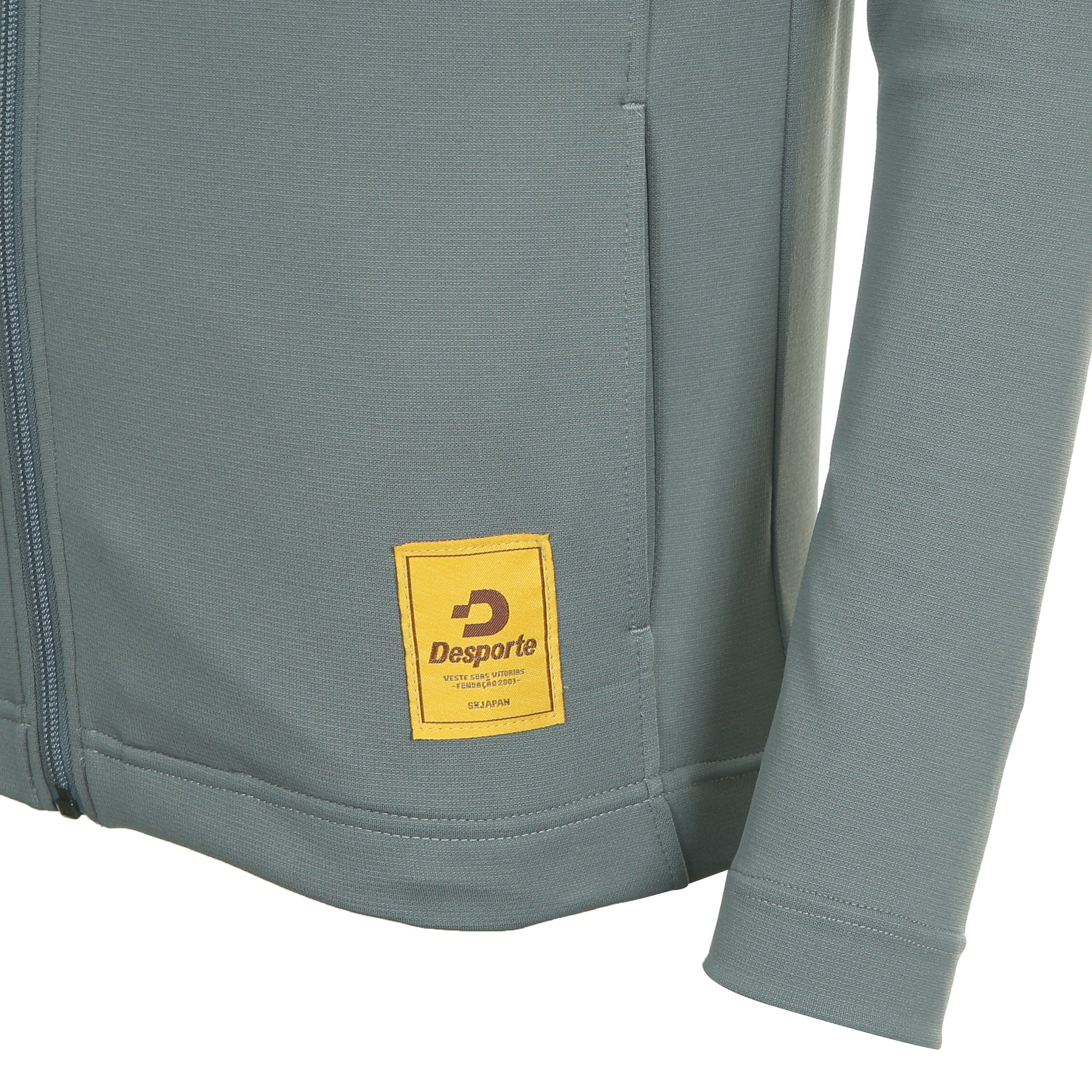 デスポート トレーニングジャケット DSP-CJ14SLF ロゴタグ